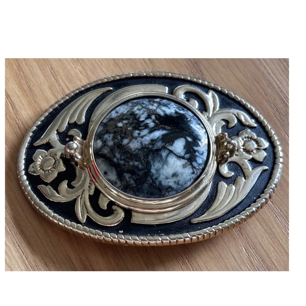 Vintage Style Oval Western Belt Buckle Silver Tone Marbled Stone Floral Filigree